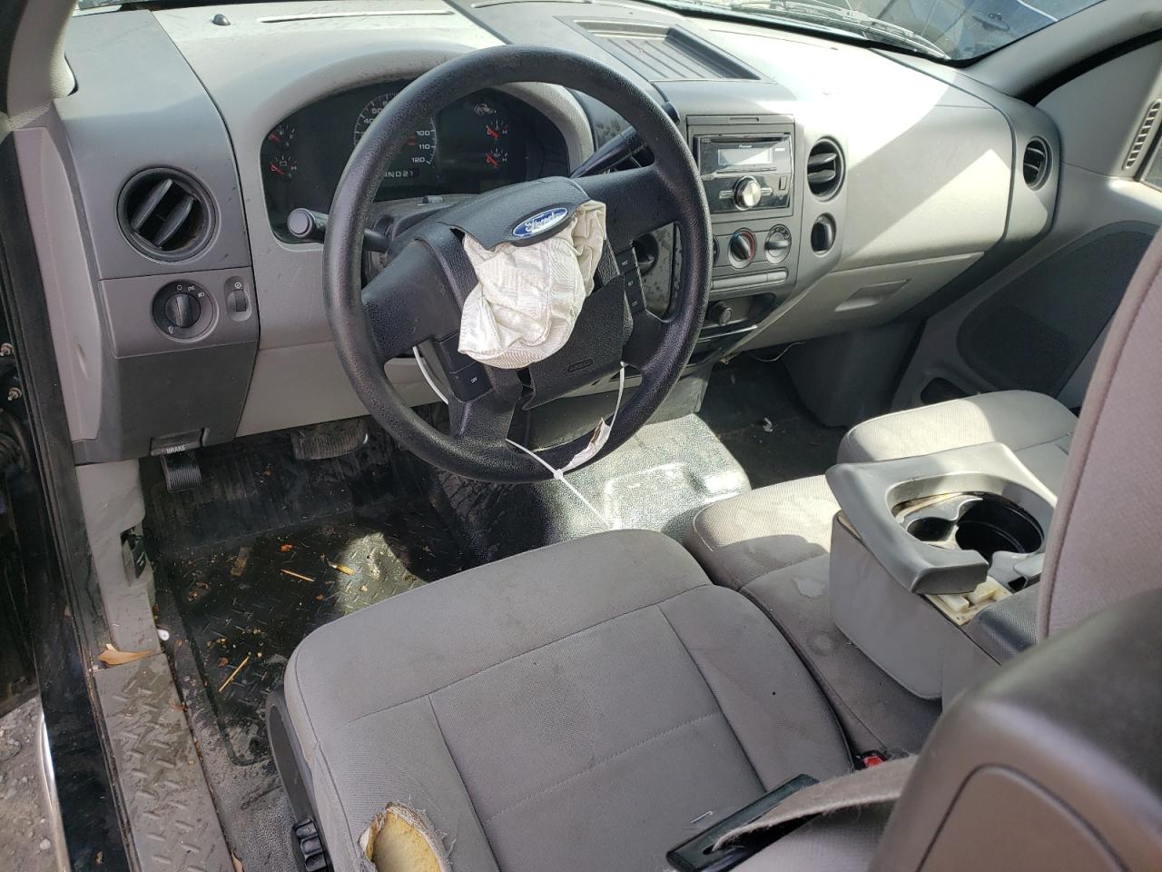 1FTRX12W56NA49670 2006 Ford F150