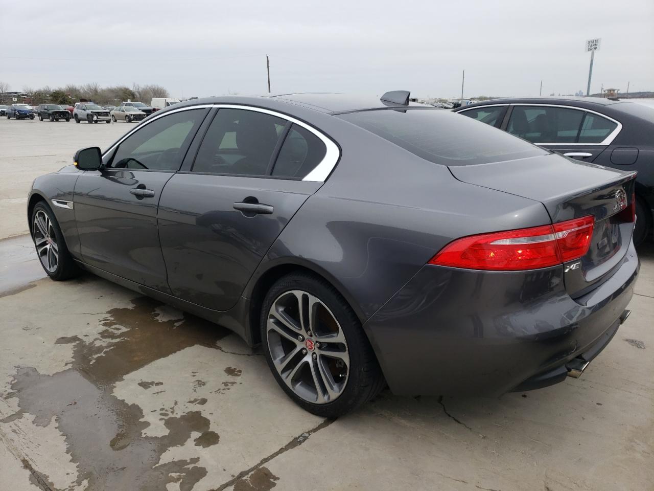 2017 Jaguar Xe Premium vin: SAJAD4BV3HA971770