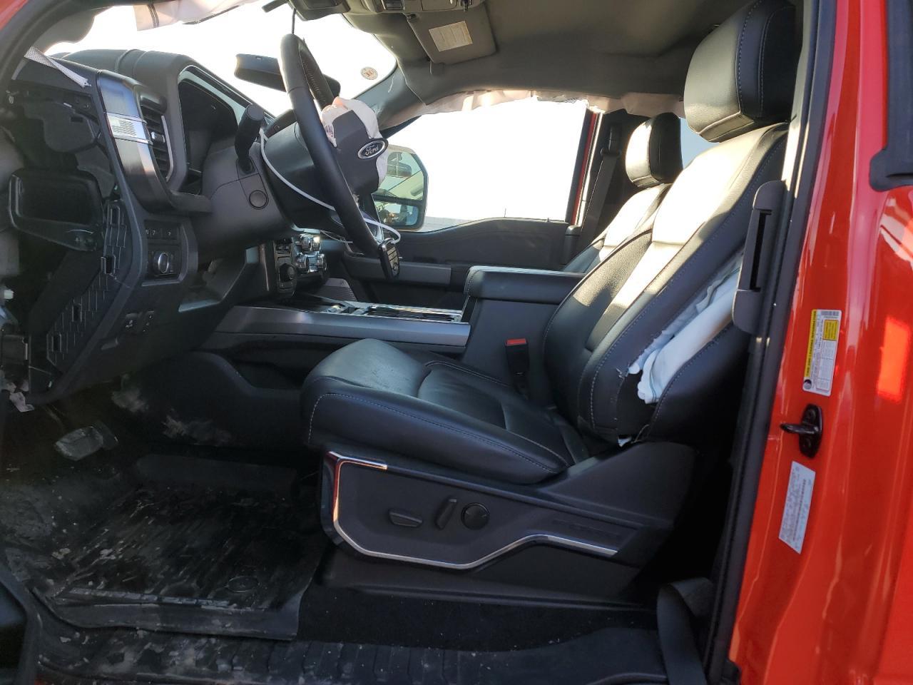 VIN: 1FT8X3BT4PEC97827 2023 FORD F350