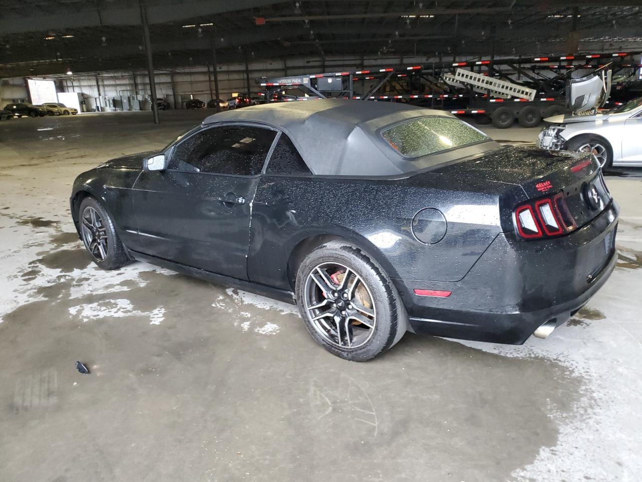 2014 Ford Mustang vin: 1ZVBP8EM9E5205516