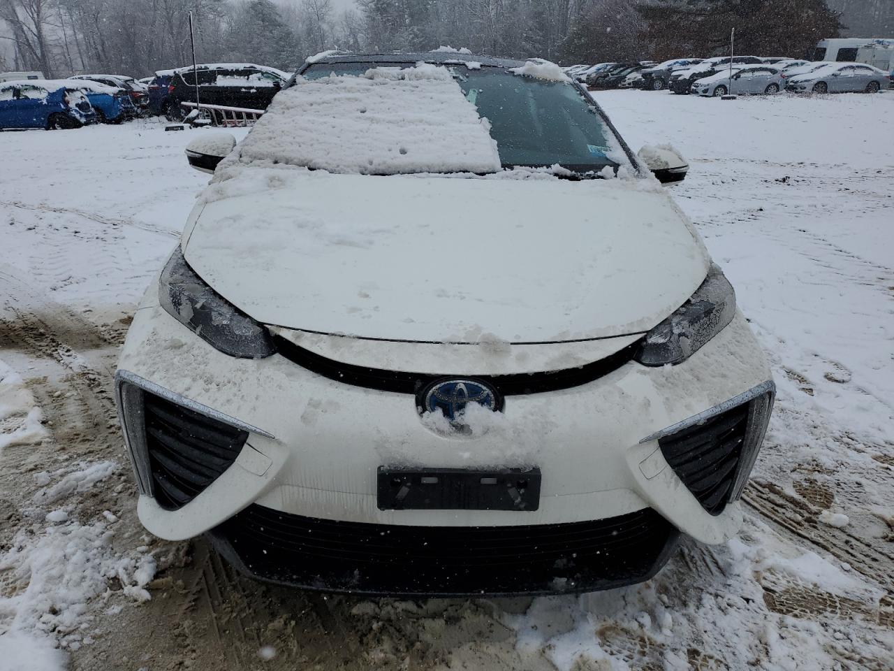 VIN: JTDBVRBD4GA000554 2016 TOYOTA MIRAI