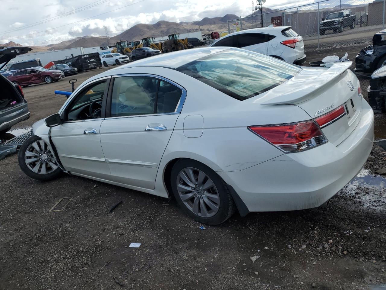 1HGCP3F84CA032750 2012 Honda Accord Exl