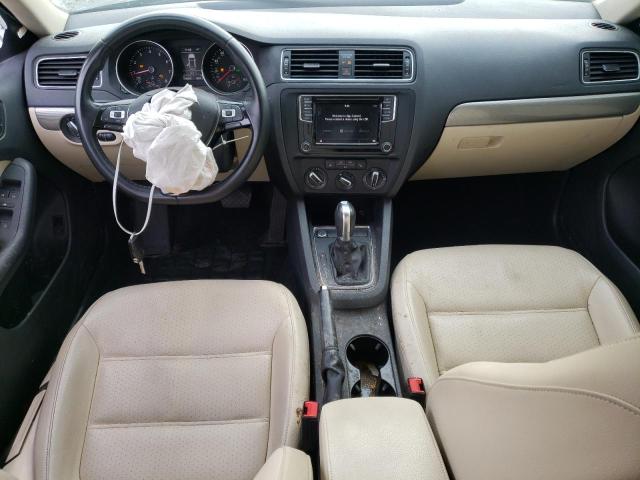 2018 VOLKSWAGEN JETTA SE 3VWDB7AJ2JM257796