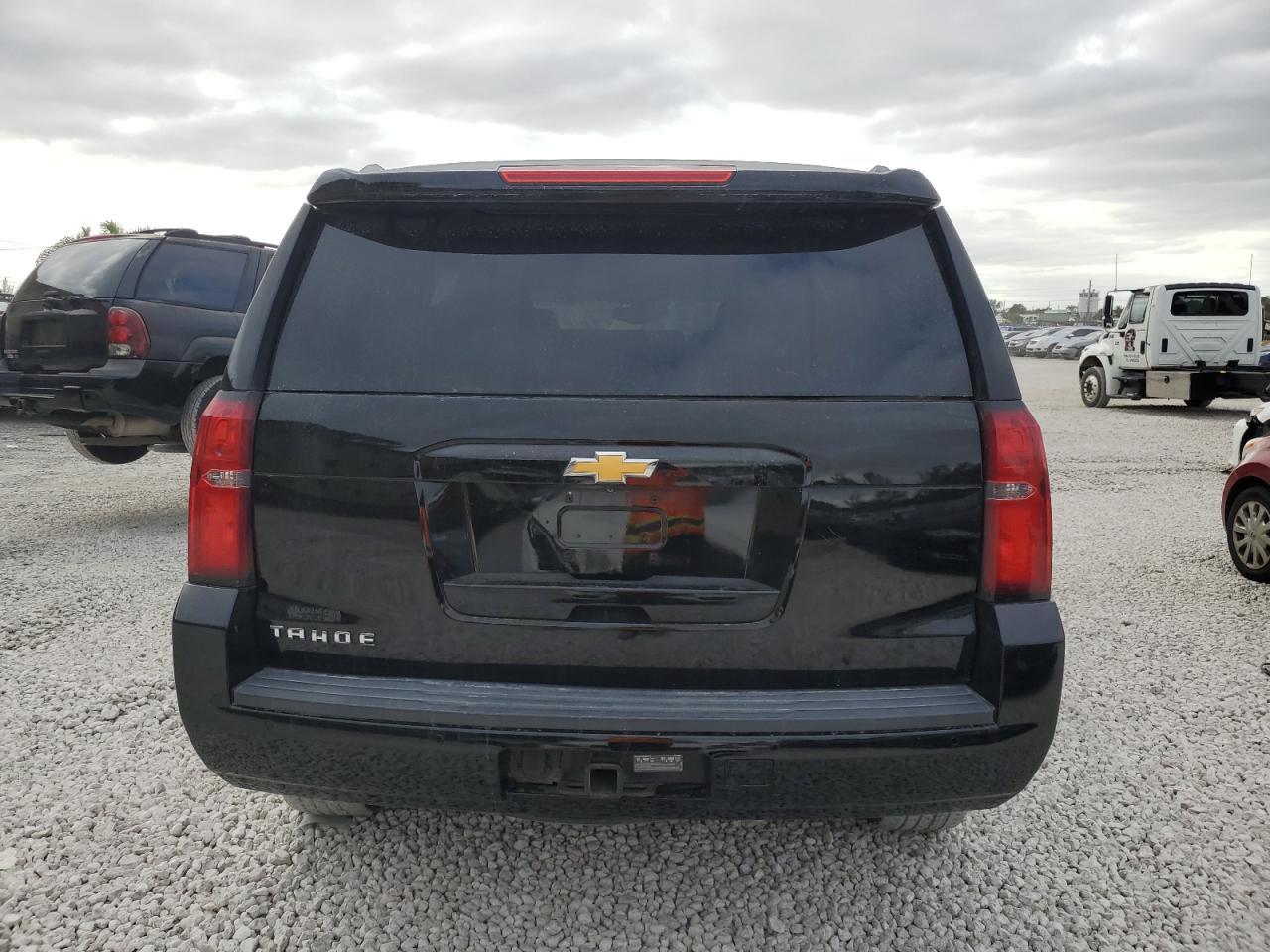 1gnscakc2jr360288 1GNSCAKC2JR360288 2018 Chevrolet Tahoe C1500 Ls