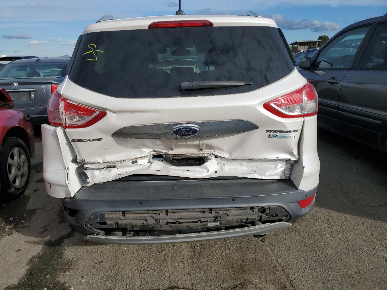 2014 Ford Escape Titanium vin: 1FMCU0JX1EUB72840