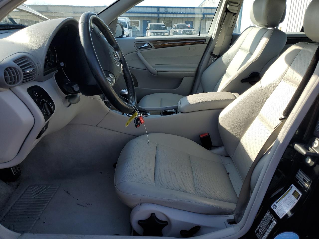 WDBRF52H57F866305 2007 Mercedes-Benz C 230