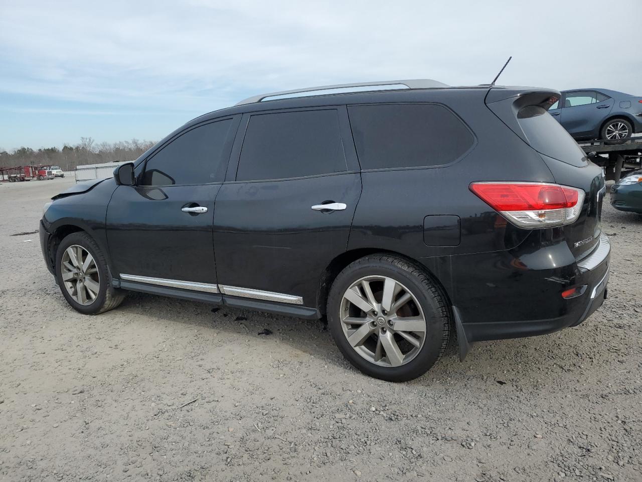 Lot #2621517924 2016 NISSAN PATHFINDER