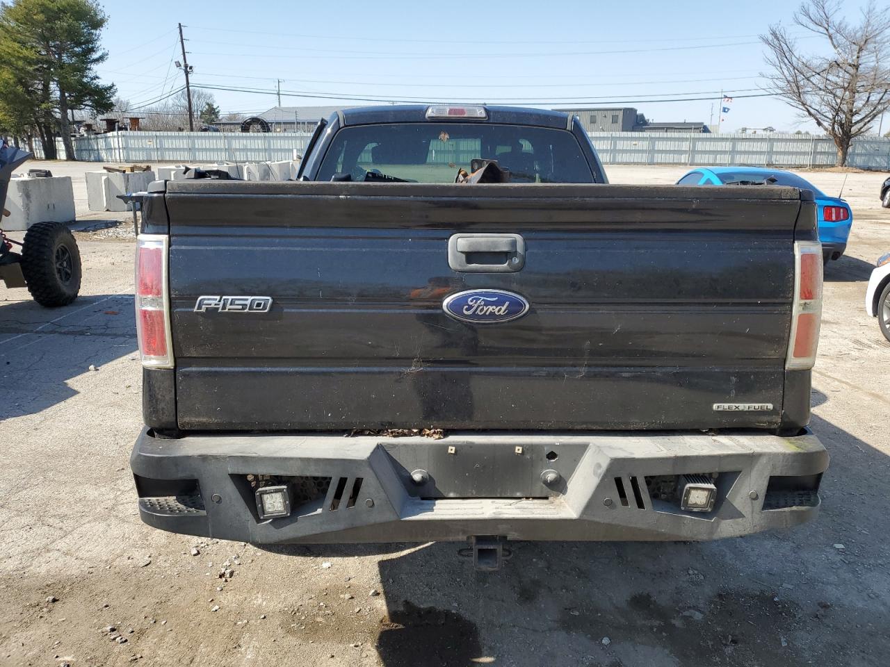 2012 Ford F150 Super Cab vin: 1FTFX1EF3CFB12897