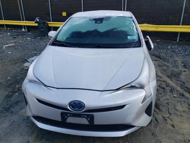 VIN WBAVM1C51FV318208 2017 TOYOTA PRIUS no.5