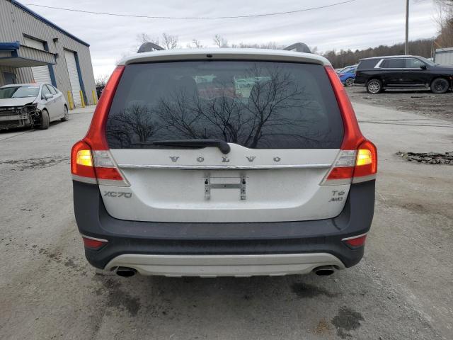 2015 VOLVO XC70 T6 PL - YV4902ND4F1202824