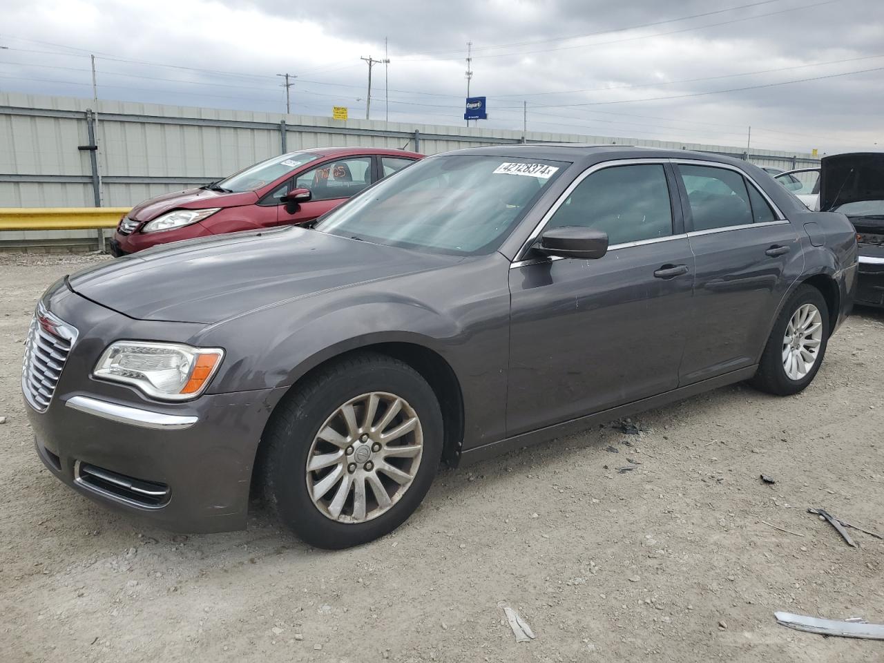 2C3CCAAGXEH175403 2014 Chrysler 300