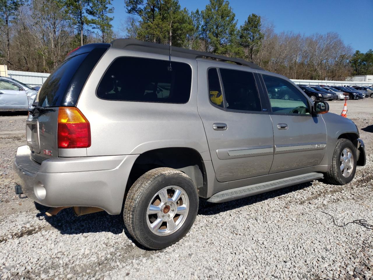 1GKES16S836176637 2003 GMC Envoy Xl