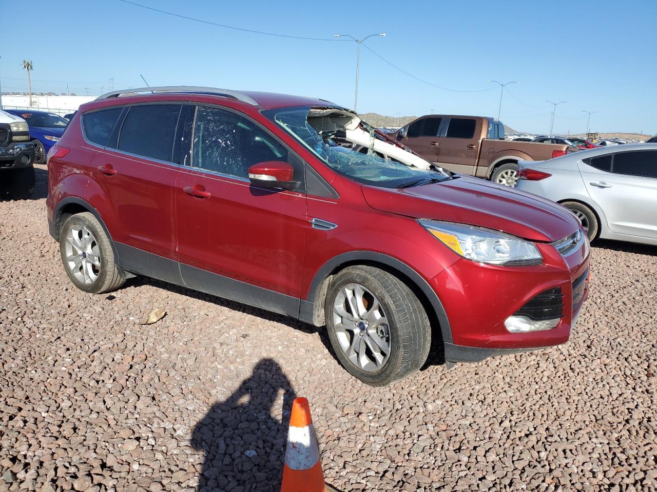 1FMCU0J96GUC44104 2016 Ford Escape Titanium