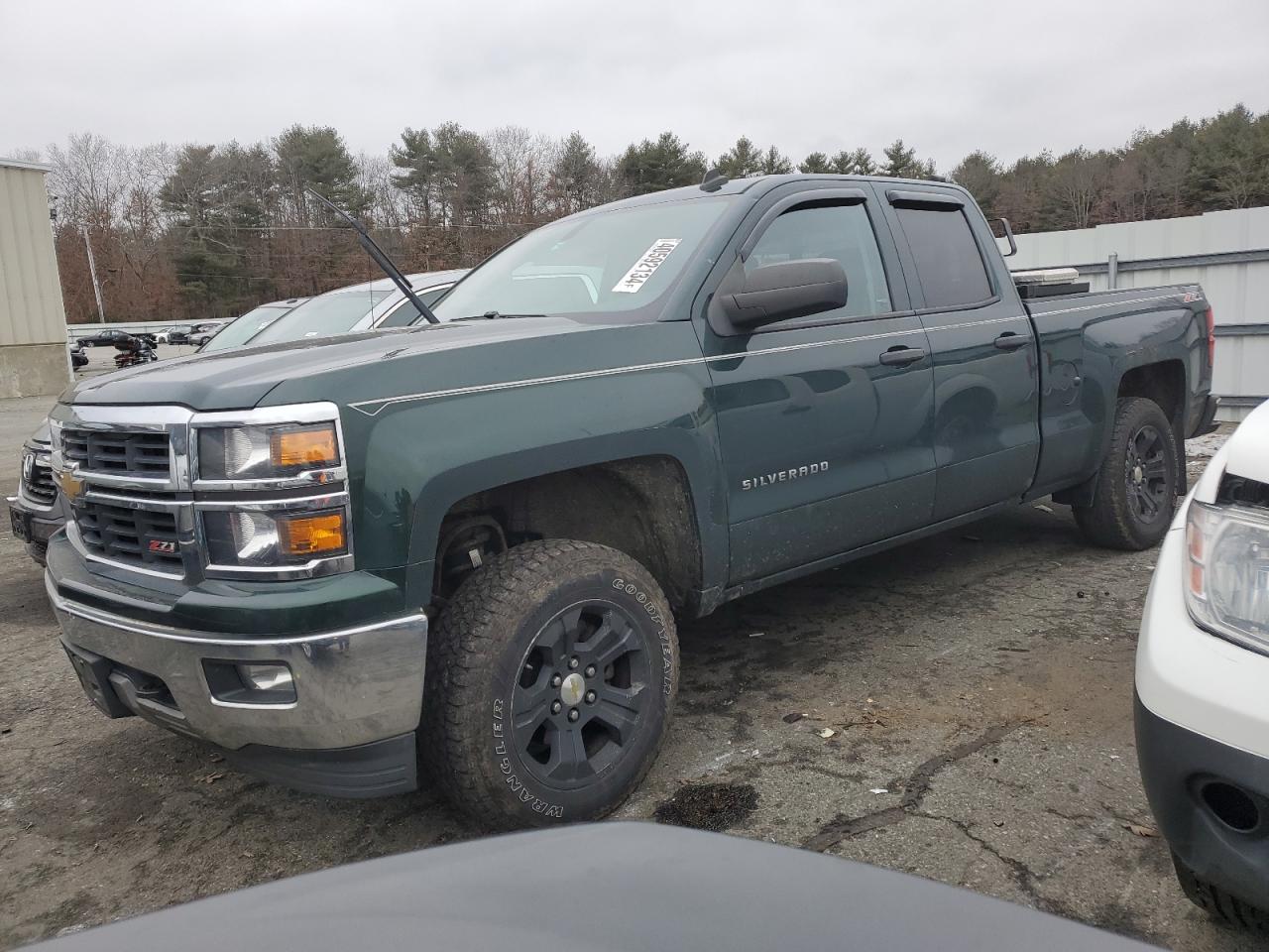 2014 Chevrolet Silverado K1500 Lt vin: 1GCVKREC2EZ357030