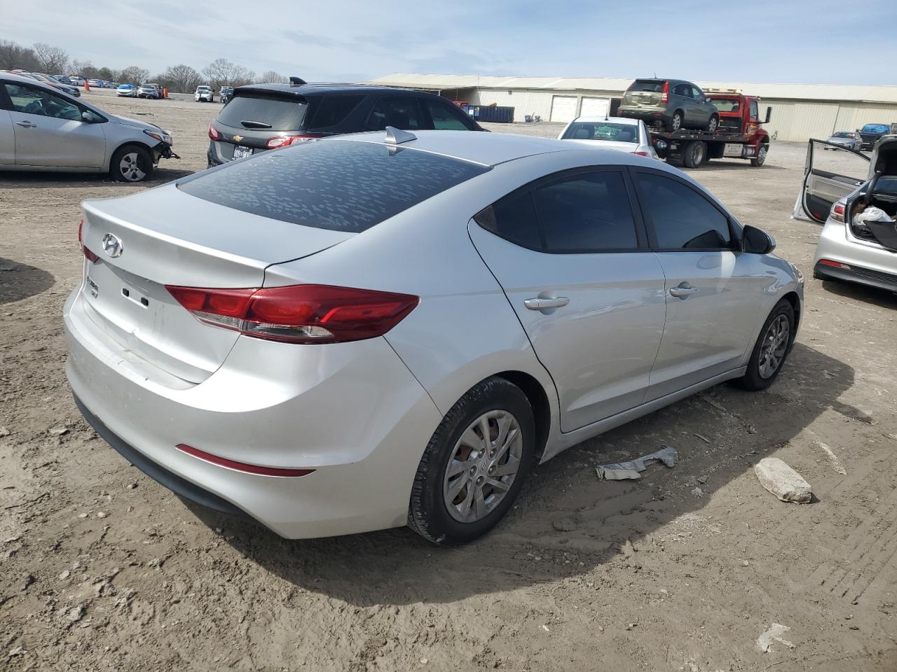 2017 Hyundai Elantra Se vin: 5NPD74LF7HH100776