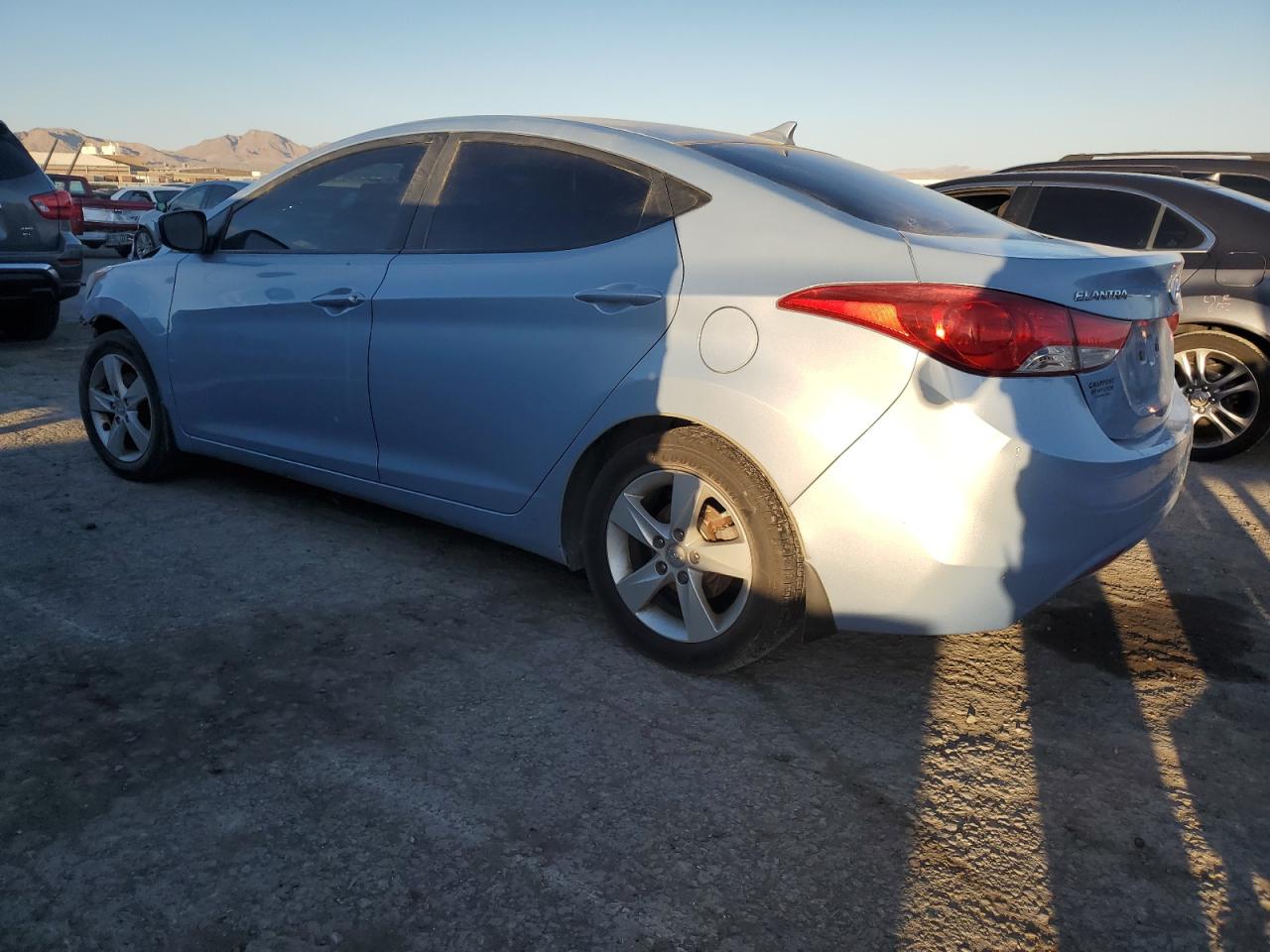 KMHDH4AE0DU530071 2013 Hyundai Elantra Gls