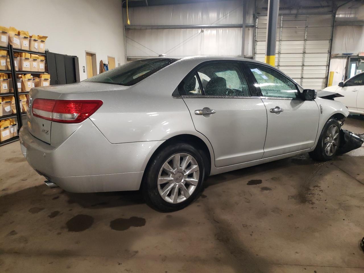 3LNHL2GC5AR647111 2010 Lincoln Mkz