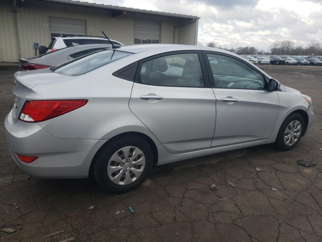 KMHCT4AE5FU857465 2015 Hyundai Accent Gls