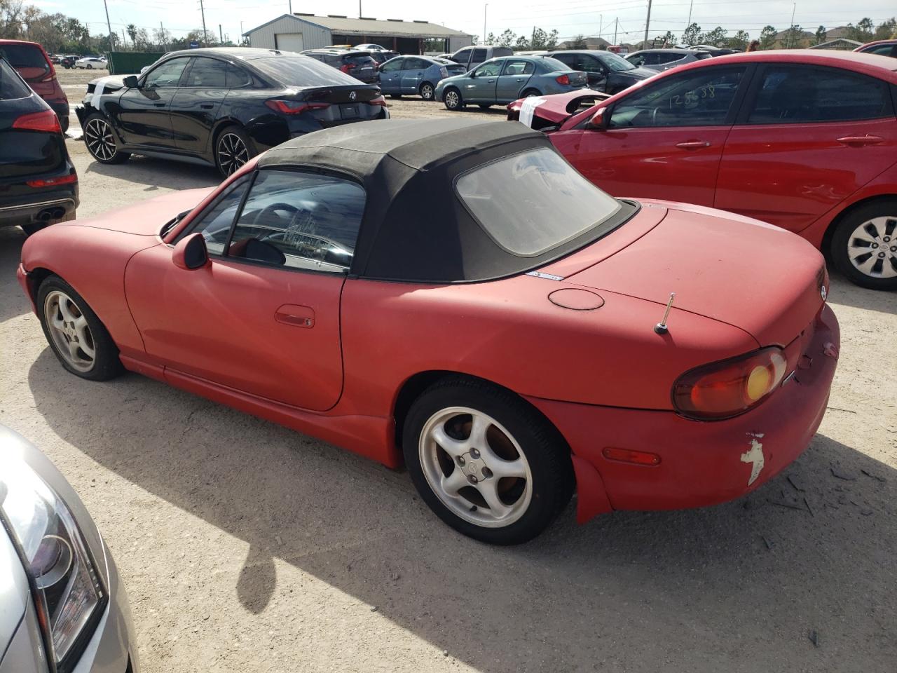 jm1nb3538y0142144 JM1NB3538Y0142144 2000 Mazda Mx-5 Miata Base