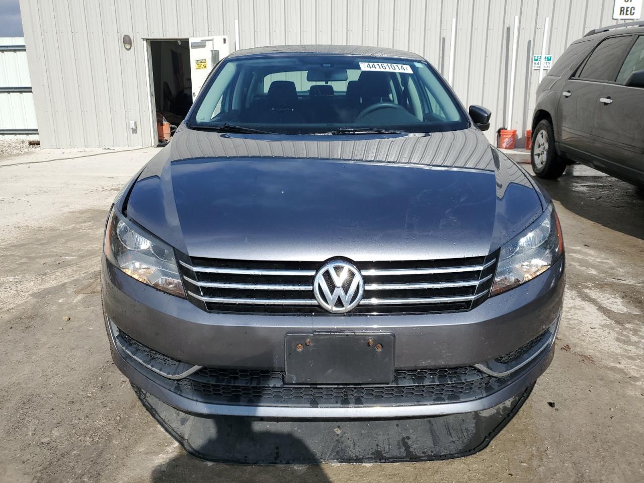 1VWAH7A38CC027770 2012 Volkswagen Passat S