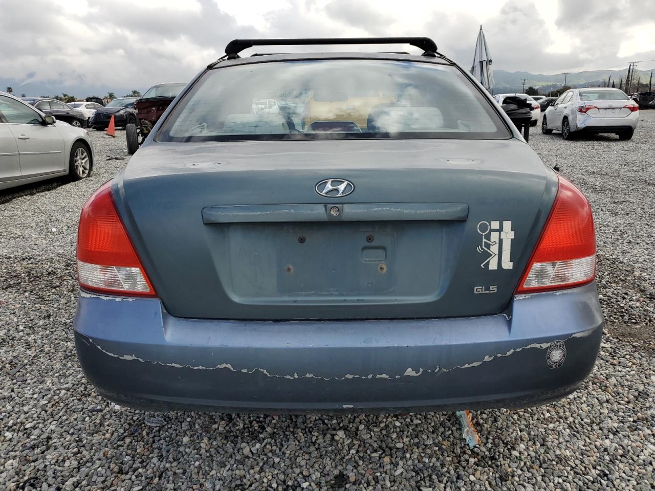 kmhdn45d02u373407 KMHDN45D02U373407 2002 Hyundai Elantra Gls