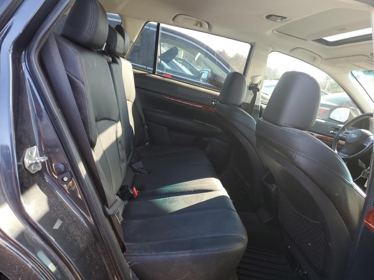 4S4BRDKC0C2238464 2012 Subaru Outback 3.6R Limited