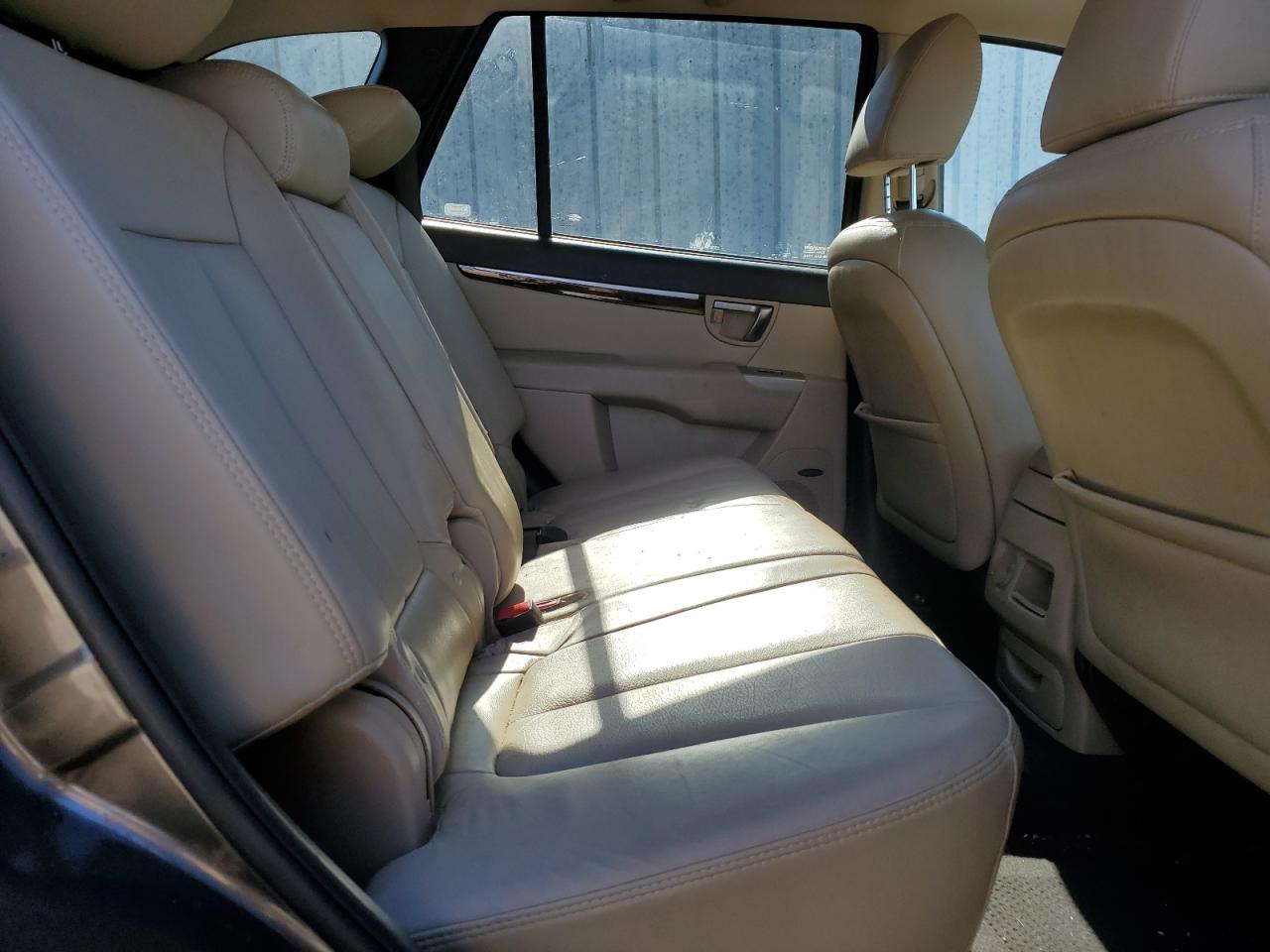 5XYZKDAG2CG120174 2012 Hyundai Santa Fe Limited