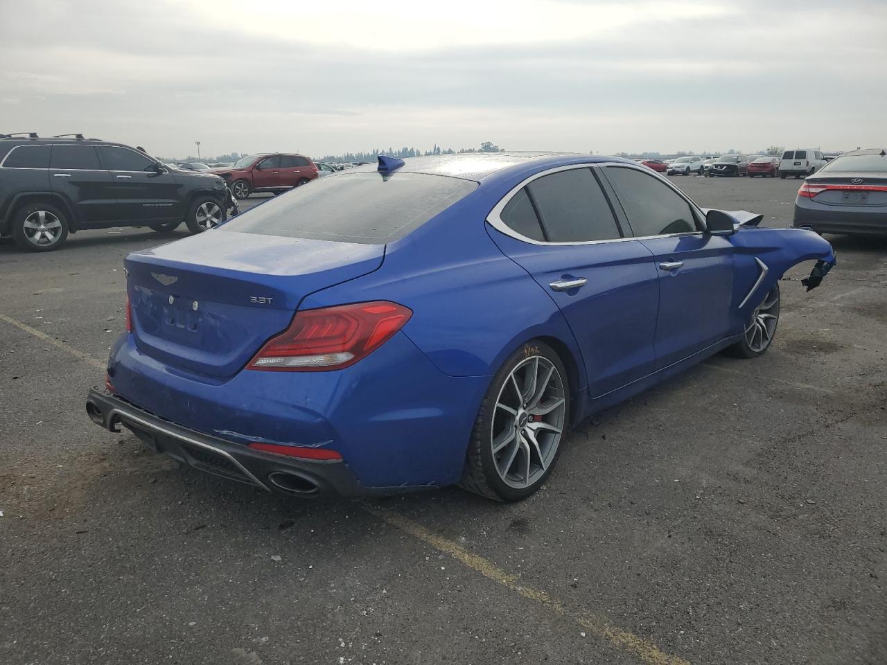 2019 Genesis G70 Elite vin: KMTG74LE2KU031160