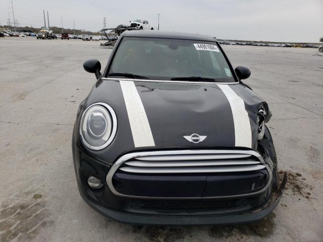 2015 Mini Cooper VIN: WMWXS5C50FT827000 Lot: 44901004