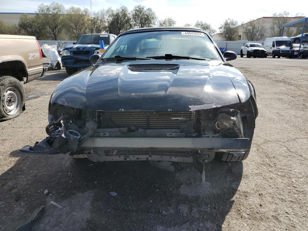 1FAFP44421F137973 2001 Ford Mustang 1FAFP44421F137973 2001 Ford Mustang