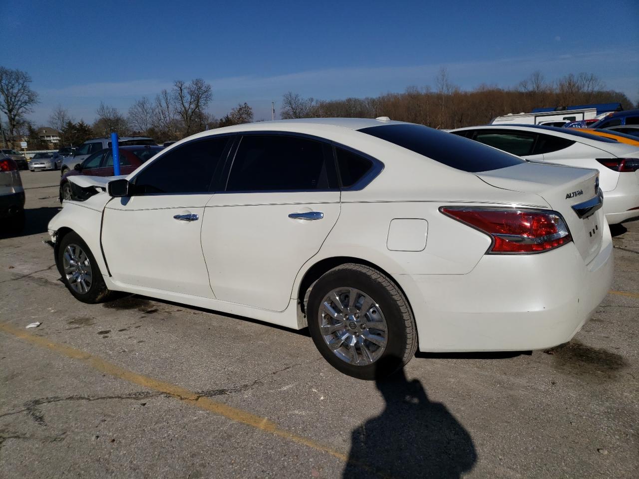 2015 Nissan Altima 2.5 vin: 1N4AL3AP4FN390188