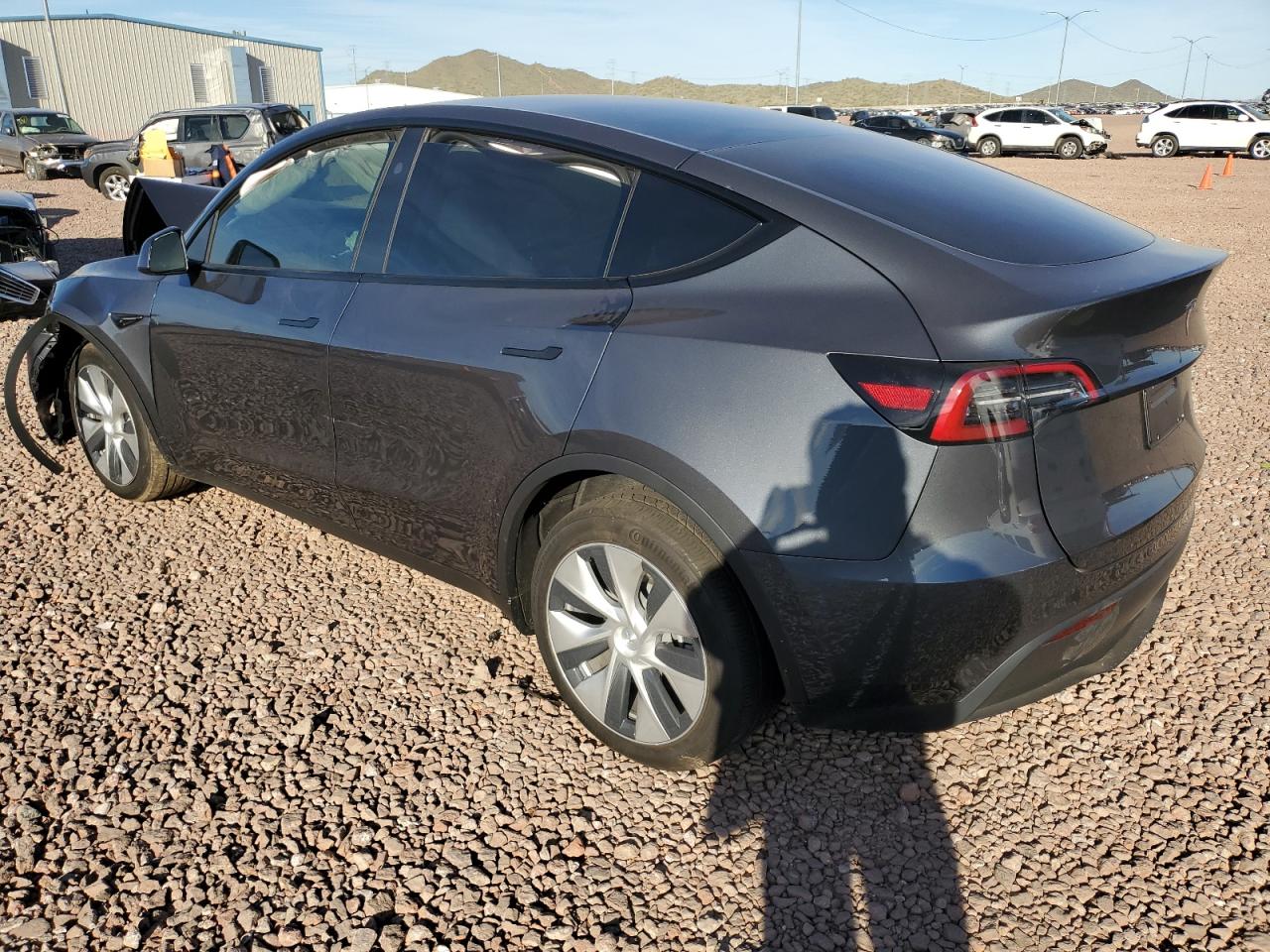 7SAYGDEE2PF978704 2023 Tesla Model Y