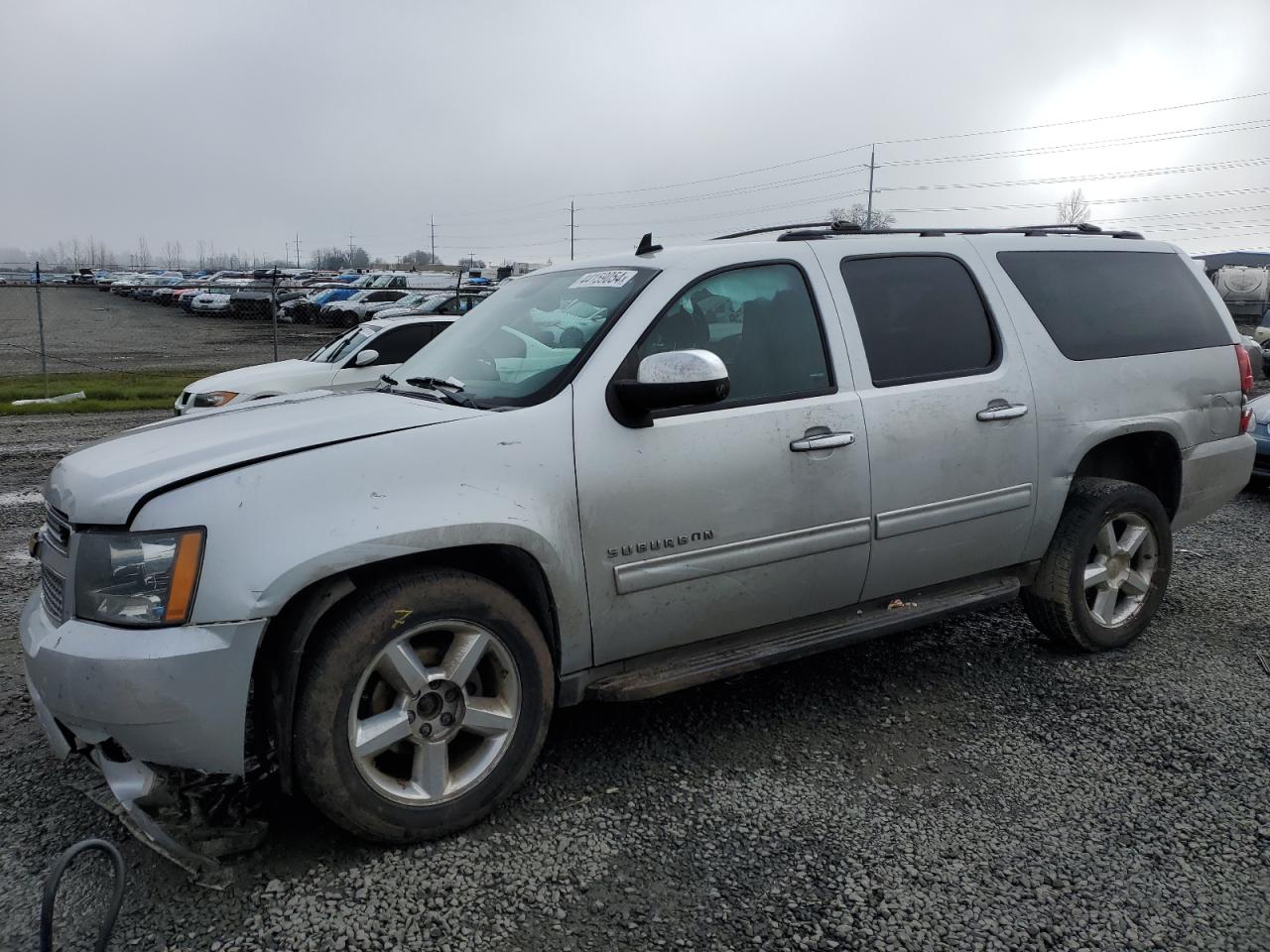 2014 Chevrolet Suburban K1500 Ls vin: 1GNSKHE75ER139042