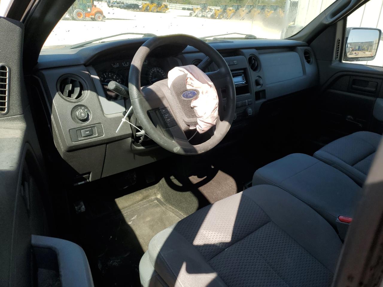 1FTMF1CM2DKD36876 2013 Ford F150