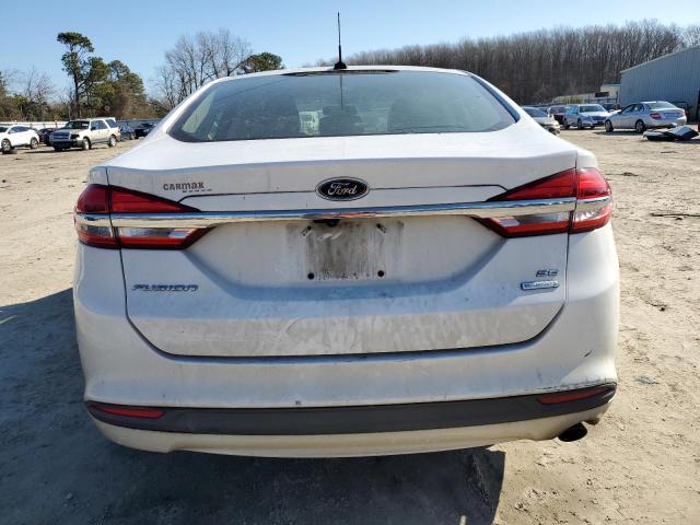  FORD FUSION 2018 Белый