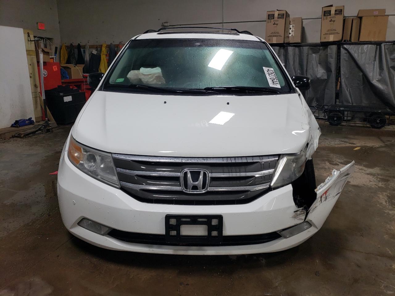 Lot #2556552964 2011 HONDA ODYSSEY TO