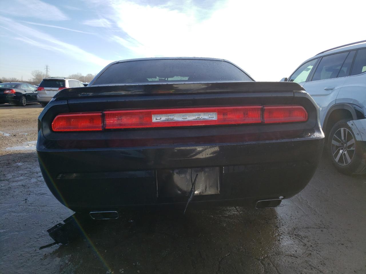 2B3CJ4DG6BH596563 2011 Dodge Challenger