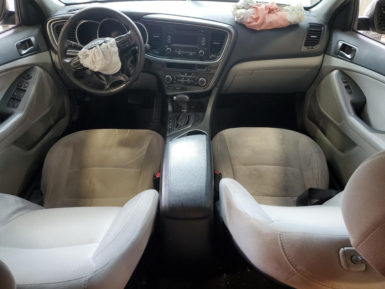 5XXGM4A74FG366024 2015 Kia Optima Lx