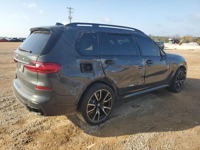  BMW X7 2021 Серый