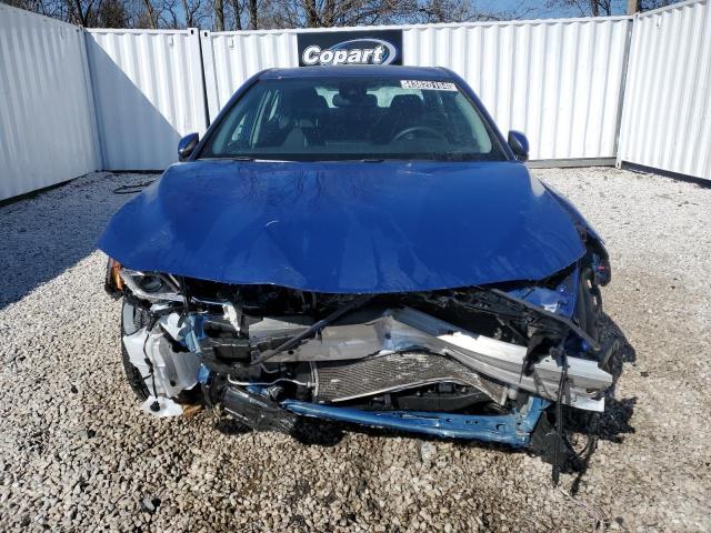 Lot #2480904103 2023 TOYOTA CAMRY LE salvage car