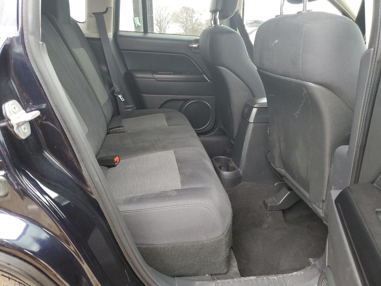 1J4NT1FA1BD139398 2011 Jeep Compass Sport