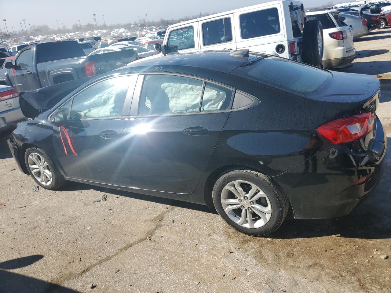 2019 Chevrolet Cruze Ls vin: 1G1BC5SMSK7151465