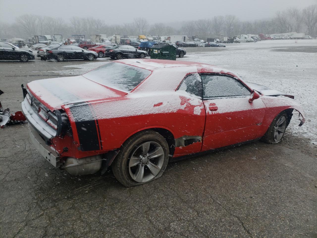 Lot #2429252627 2016 DODGE CHALLENGER