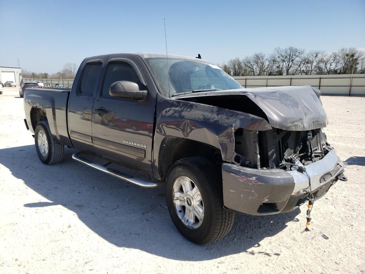 1GCRKSE33BZ138470 2011 Chevrolet Silverado K1500 Lt