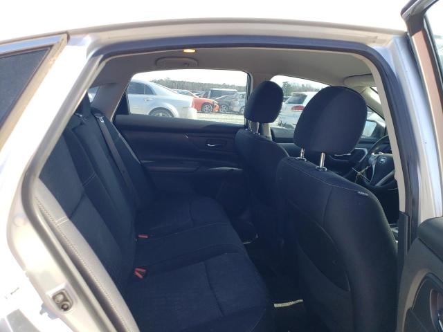 2016 Nissan Altima - Image 10