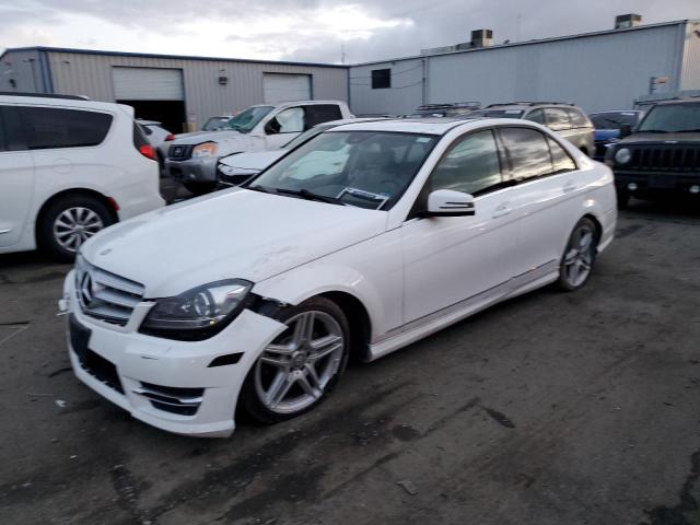 VIN WDDGF4HB4DR276067 2013 Mercedes-Benz C-Class, 250 no.1