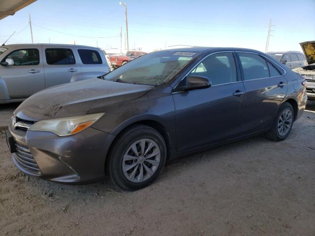 Lot #2426191159 2017 TOYOTA CAMRY LE salvage car