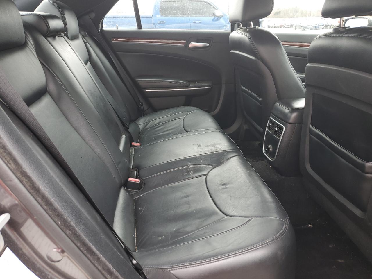 2C3CCAAGXEH175403 2014 Chrysler 300