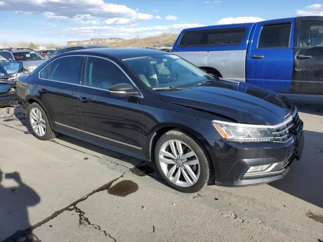 2017 VOLKSWAGEN PASSAT SE 1VWGT7A32HC009989