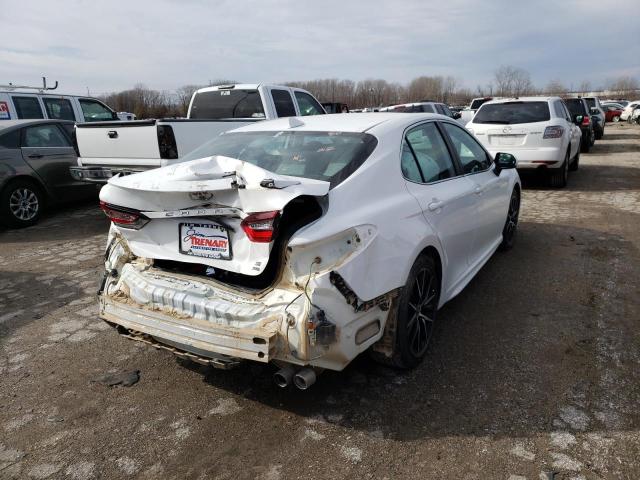 VIN 4T1G11BK2MU033933 2021 Toyota Camry, SE no.3